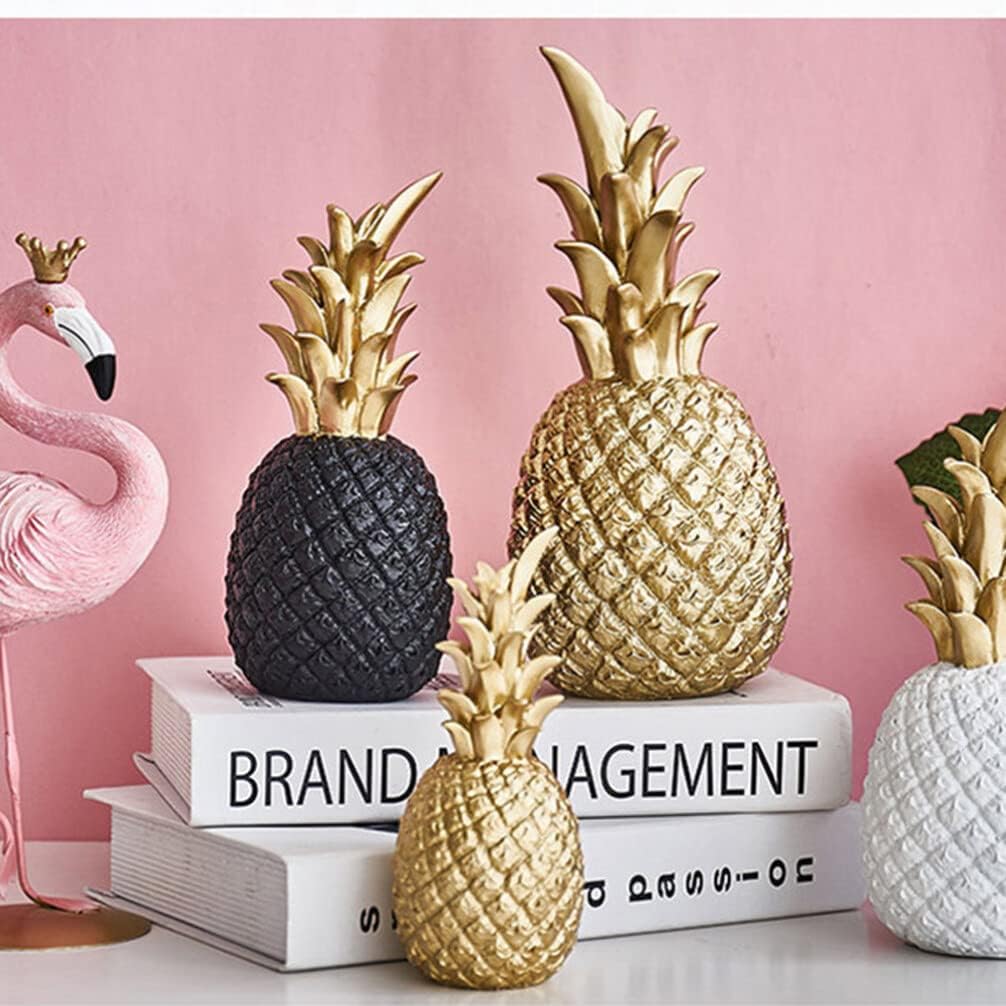Cabilock Black Resin Pineapple Decor Statue