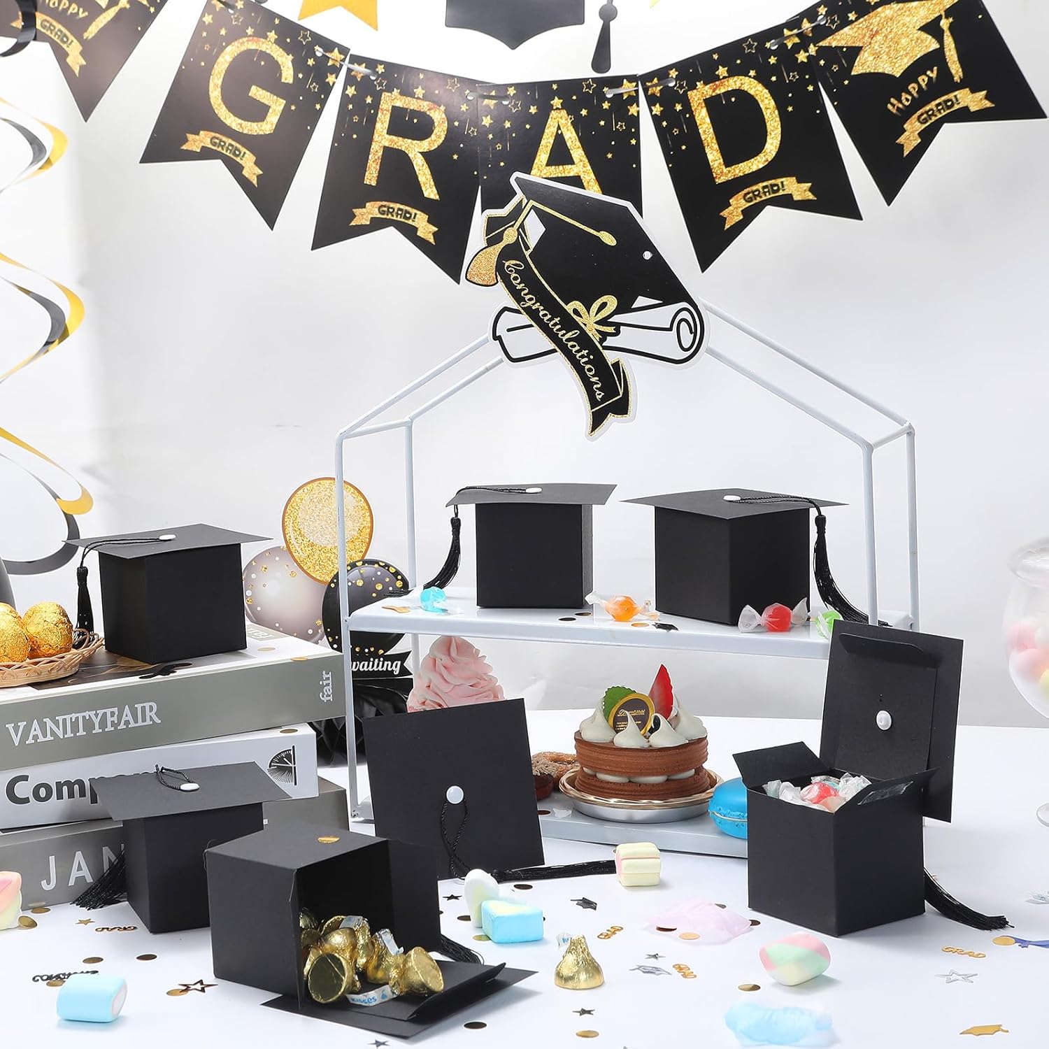 COTOPHER 100 Pcs Graduation Candy Boxes with Black Tassel