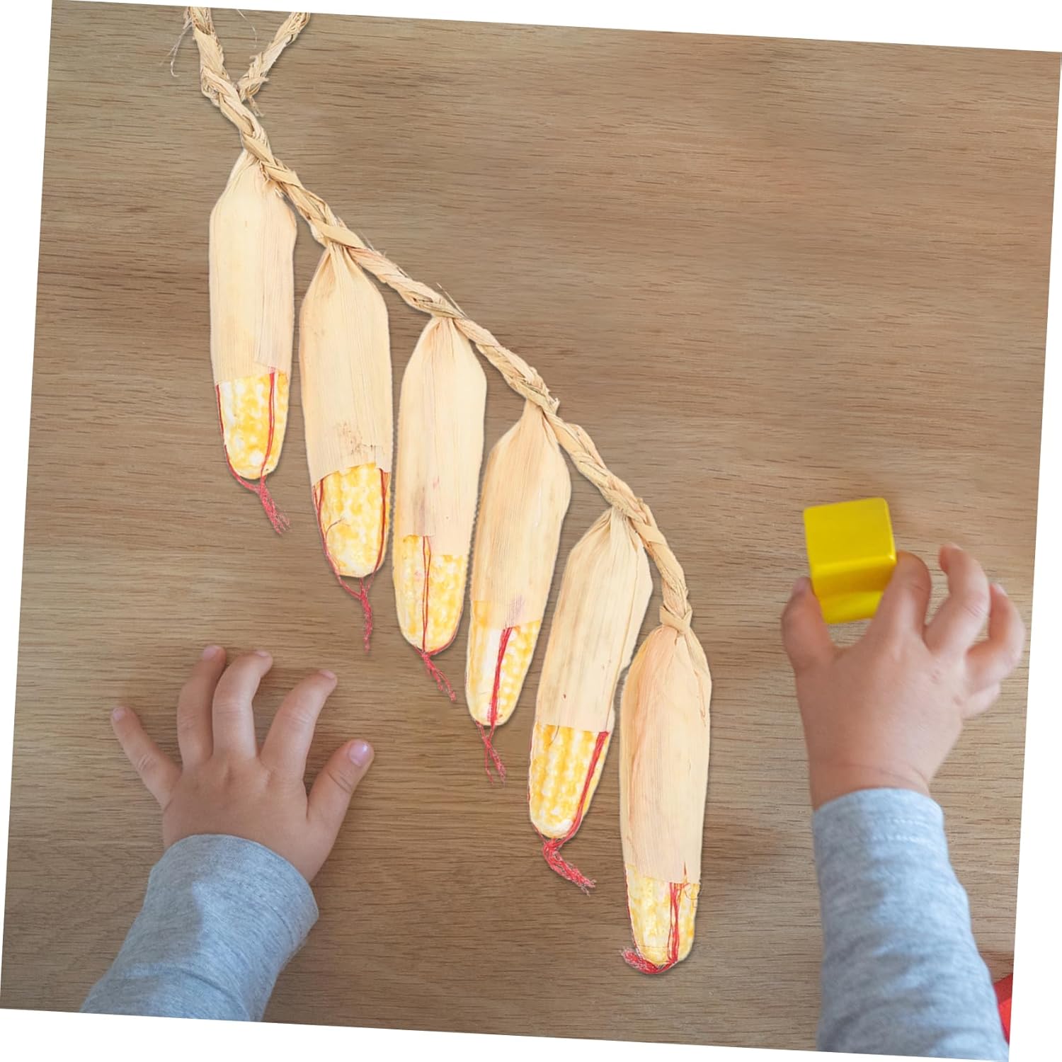MAGICLULU 2Pcs Hanging Artificial Corn Decor