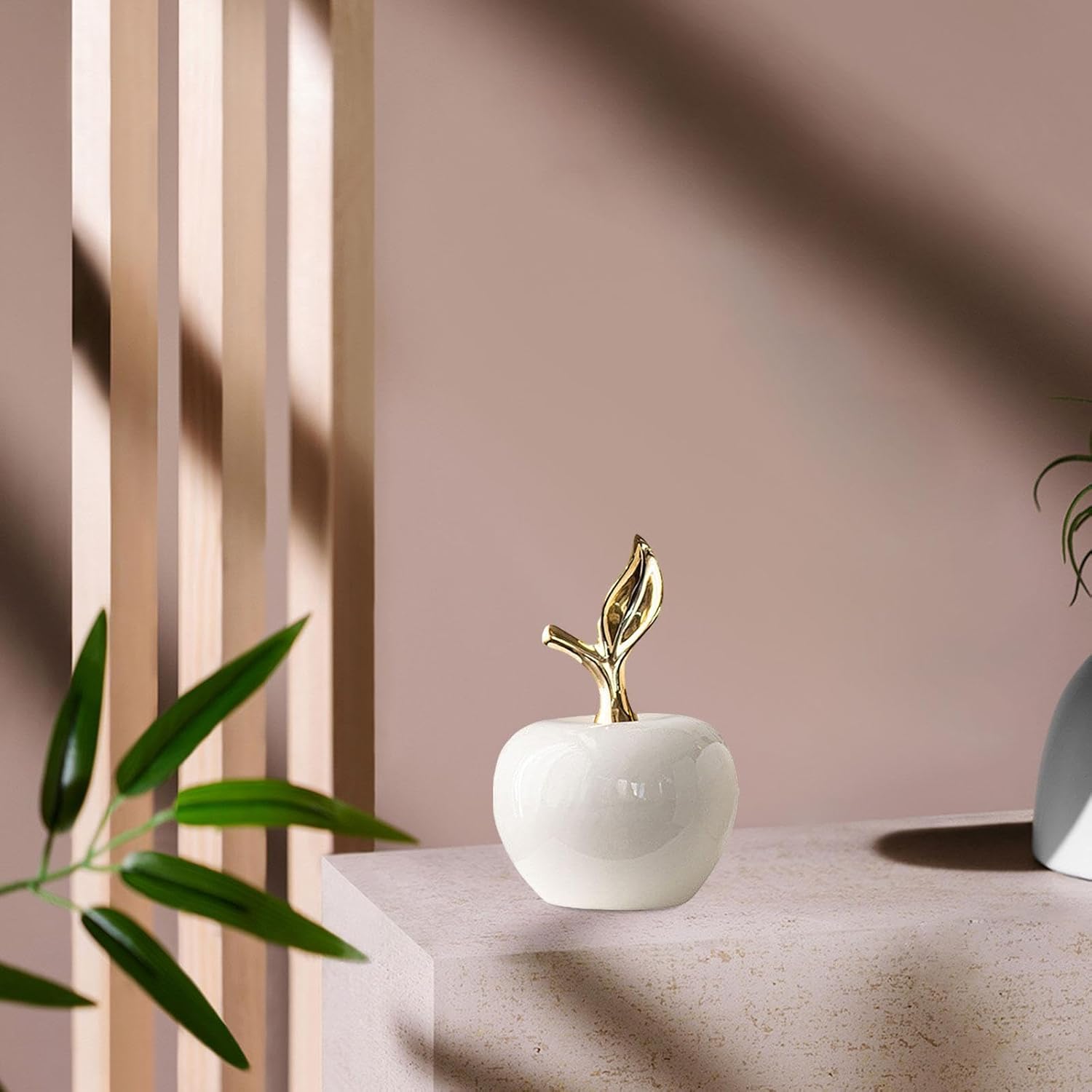 IEUDNS Ceramic Apple Statue Sculpture Home Decor