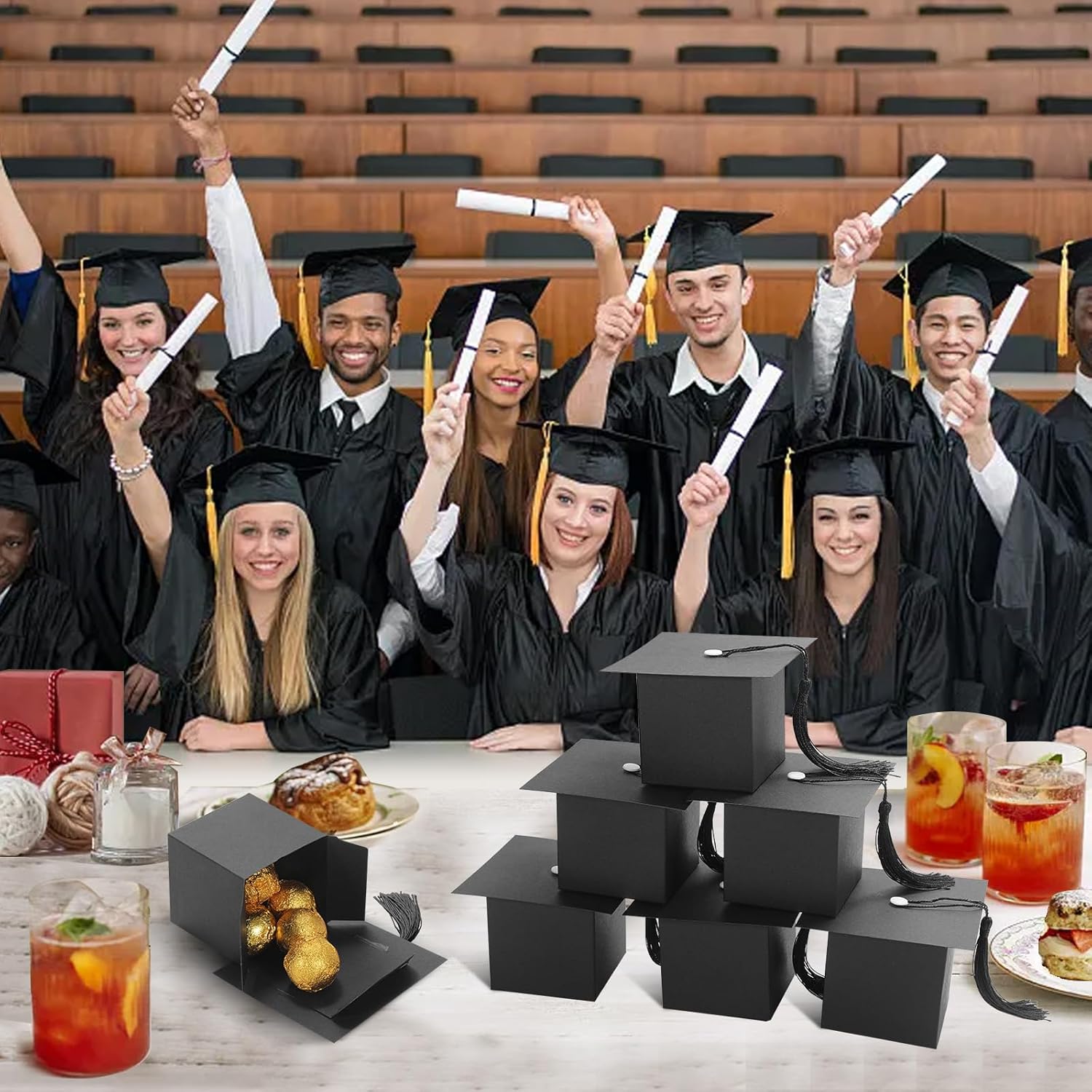 COTOPHER 100 Pcs Graduation Candy Boxes with Black Tassel