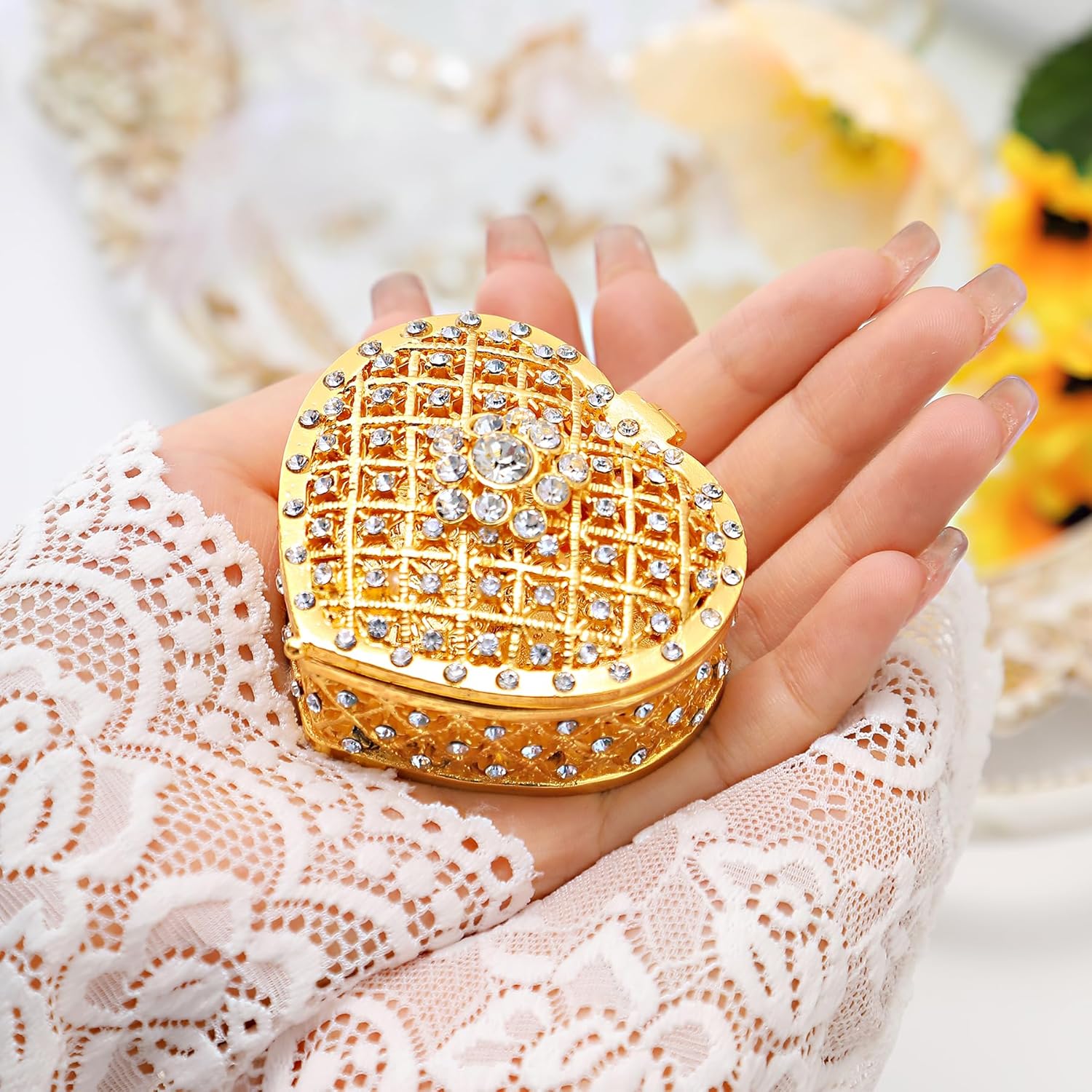 TINGKU 13 Spanish Unity Coins Set with Heart Shaped Gold Box